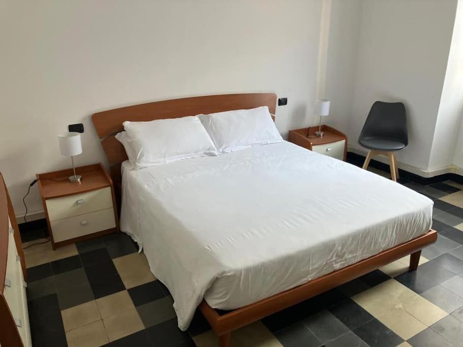 A 100 Passi Da Piazza Bra Apartment เวโรนา ภายนอก รูปภาพ